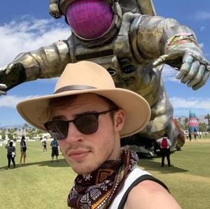 Meet your Posher, Brennan